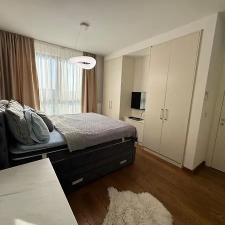 Apartament The Gates 706