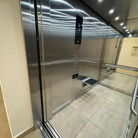 The Gates 706 Belgrad