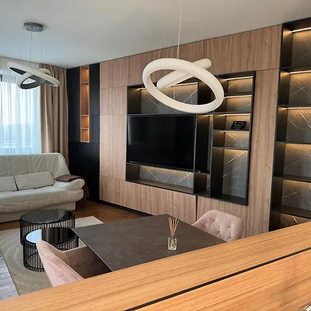 Apartament The Gates 706