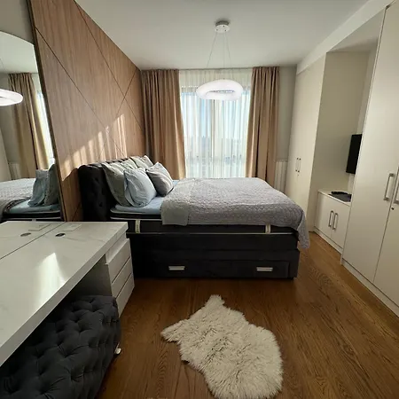 The Gates 706 Belgrad